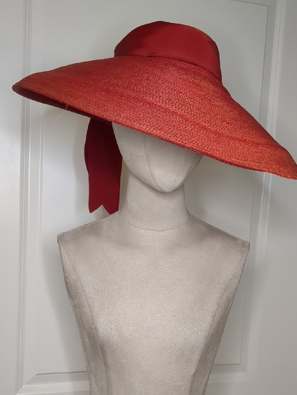 Vintage 40s Red Picture Hat Wide Brim Large Bow Genuine Milan Broadway